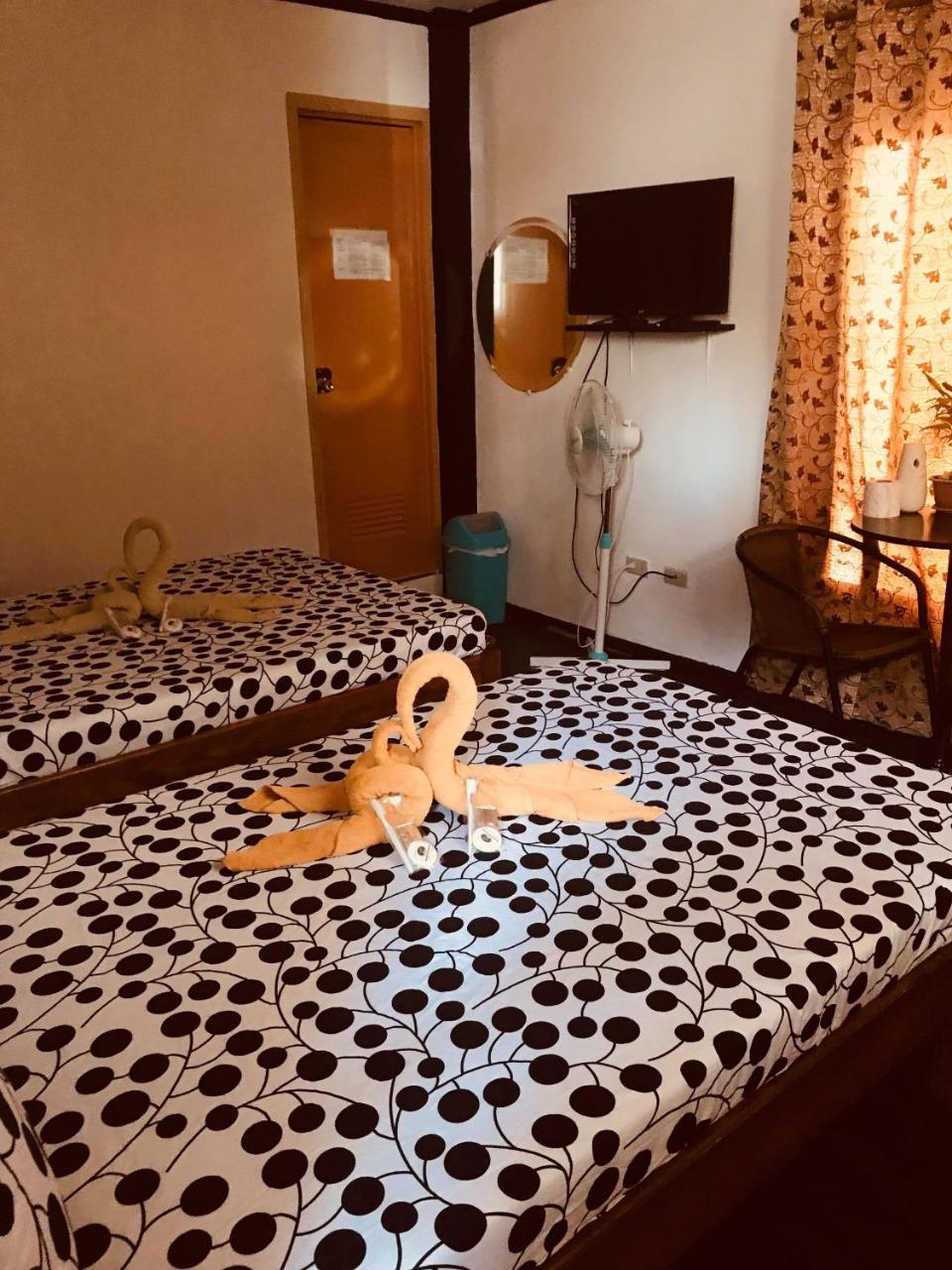 Apartelle De Gabrielle Coron Εξωτερικό φωτογραφία